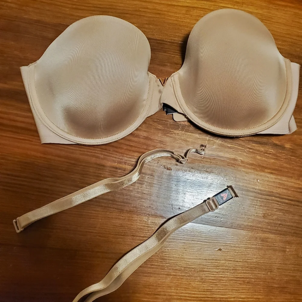 Victoria's Secret Tan Nude Strapless Bra with Underwire Support 32DD GUC - Picture 3 of 8